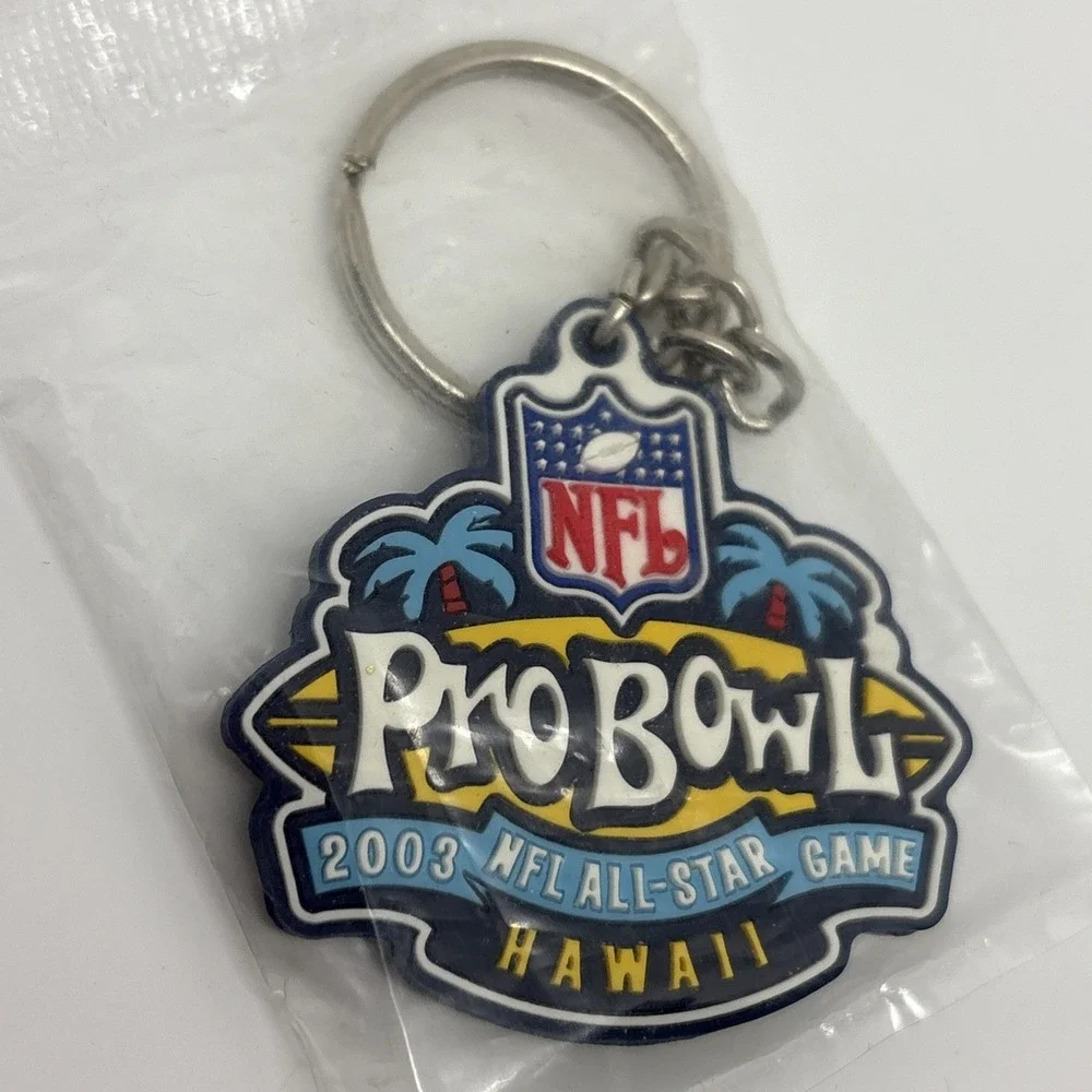 Pro Bowl 2003 rubber / pvc keychain New in sealed package vintage NFL Hawaii‎ 2